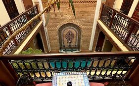 Riad Bonheur